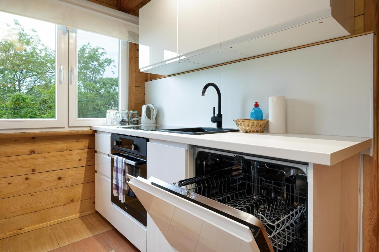 Family Vacation House With Garden & Parking By Noclegi Renters Zastan Eksteriør billede